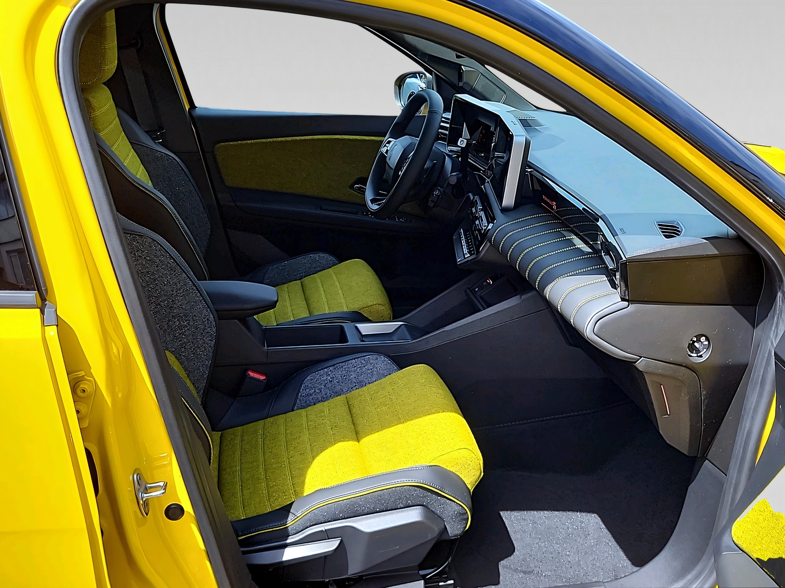 RENAULT R5 E-Tech Comfort Range iconic five-image-6