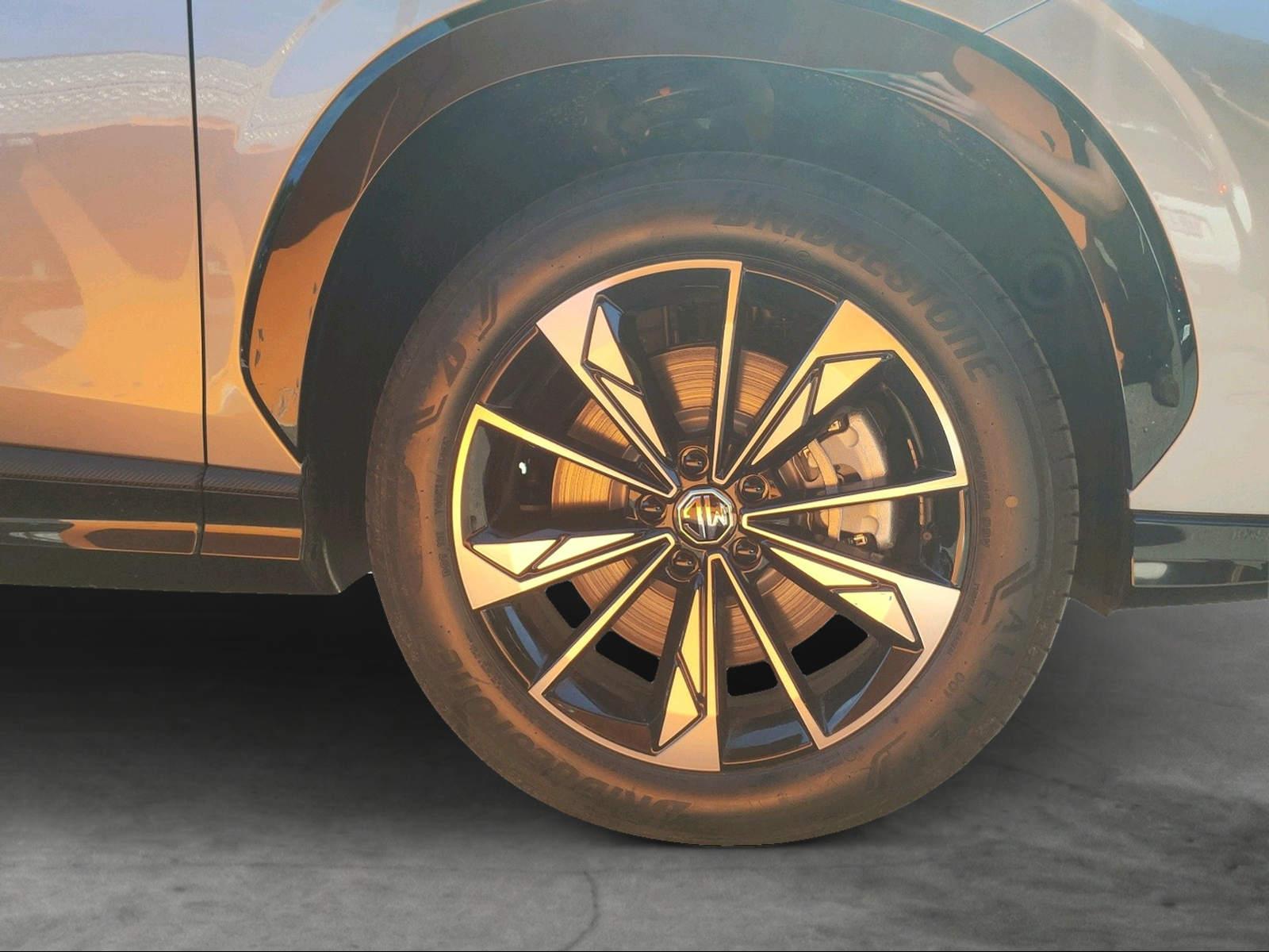 MG HS 1.5 Hybrid Luxury-image-14
