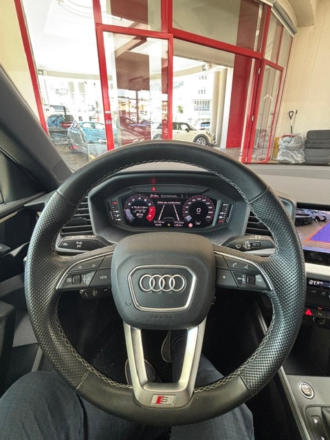 AUDI A1 Sportback 30 TFSI advanced Attraction S-tronic-image-5