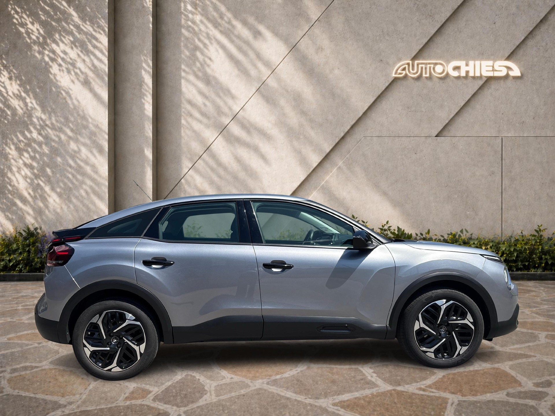 CITROEN C4 1.2 PureTech Swiss Edition-image-5