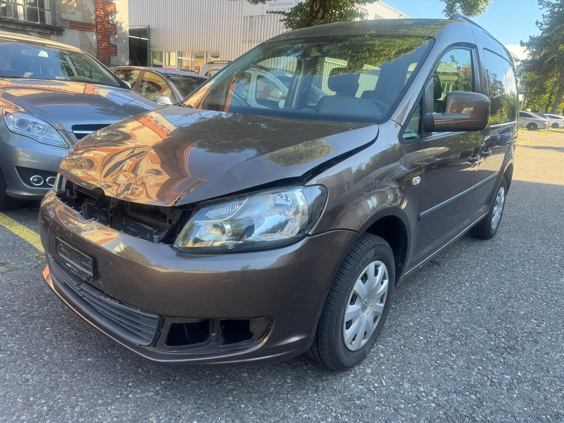 VW Caddy 1.6 TDI Blue Motion Technology Trendline DSG-image-0