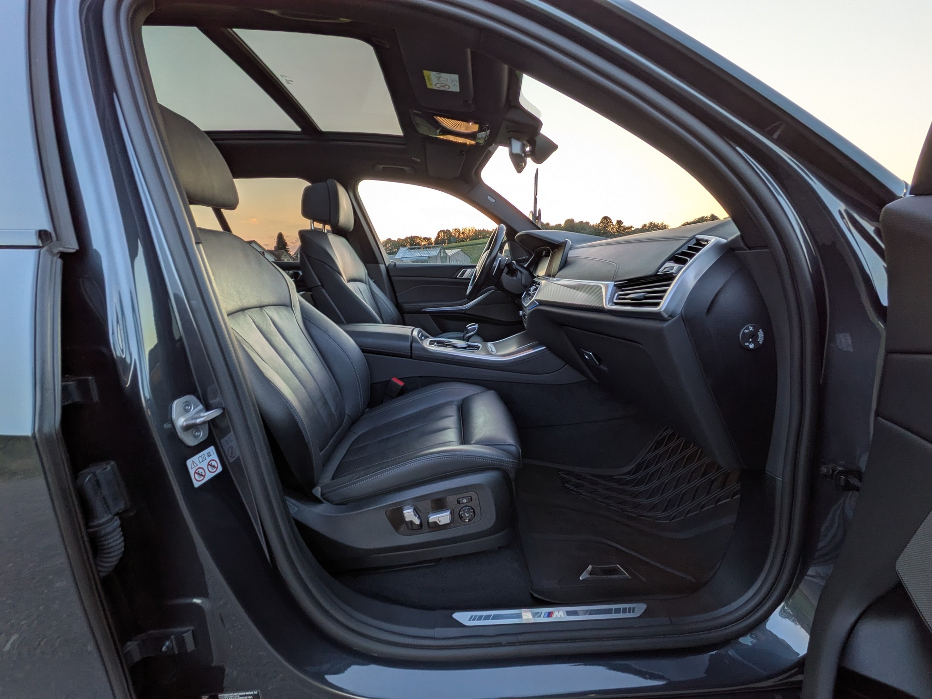 BMW X5 xDrive45e M Sport Steptronic-image-13