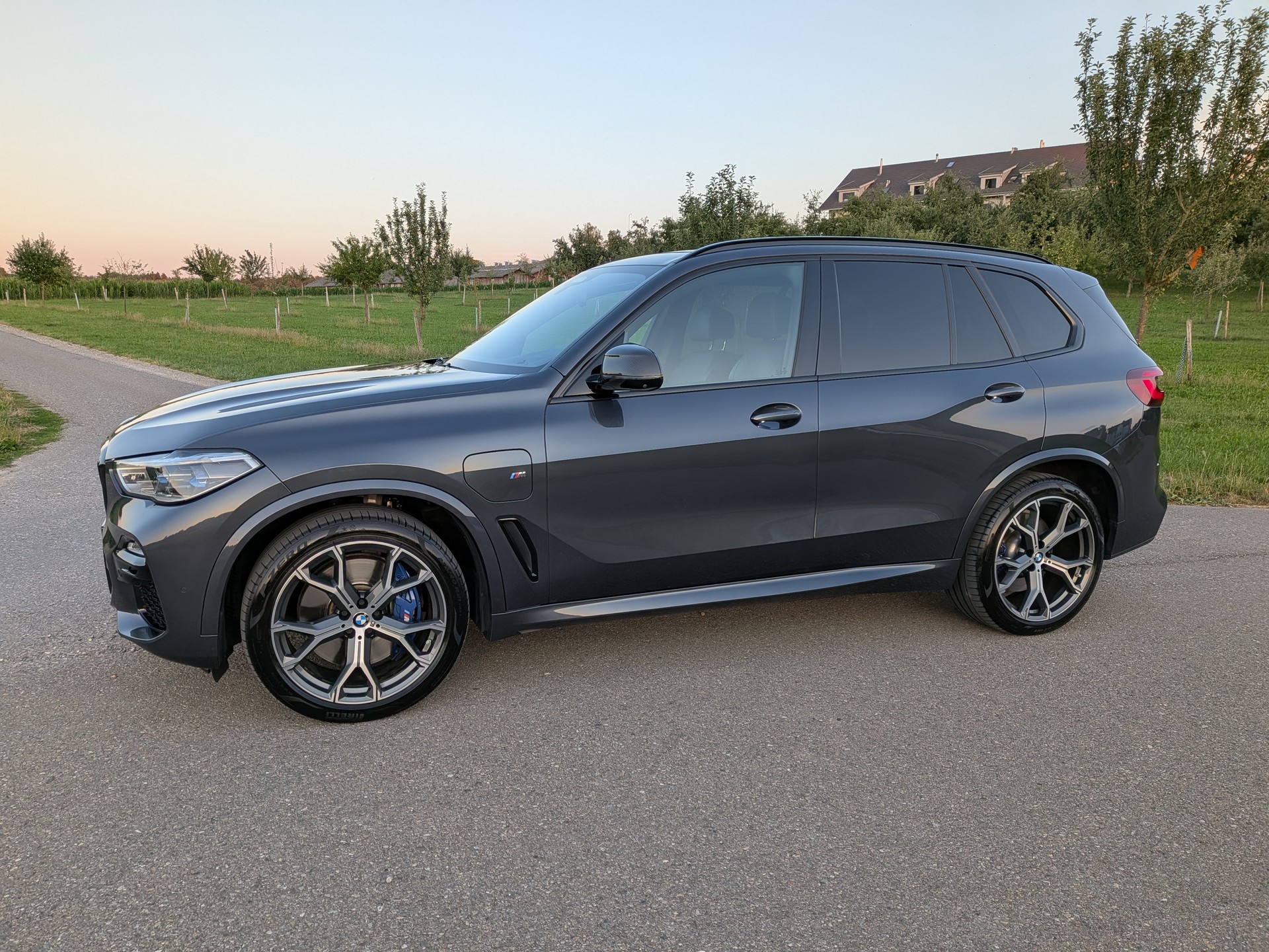 BMW X5 xDrive45e M Sport Steptronic-image-5