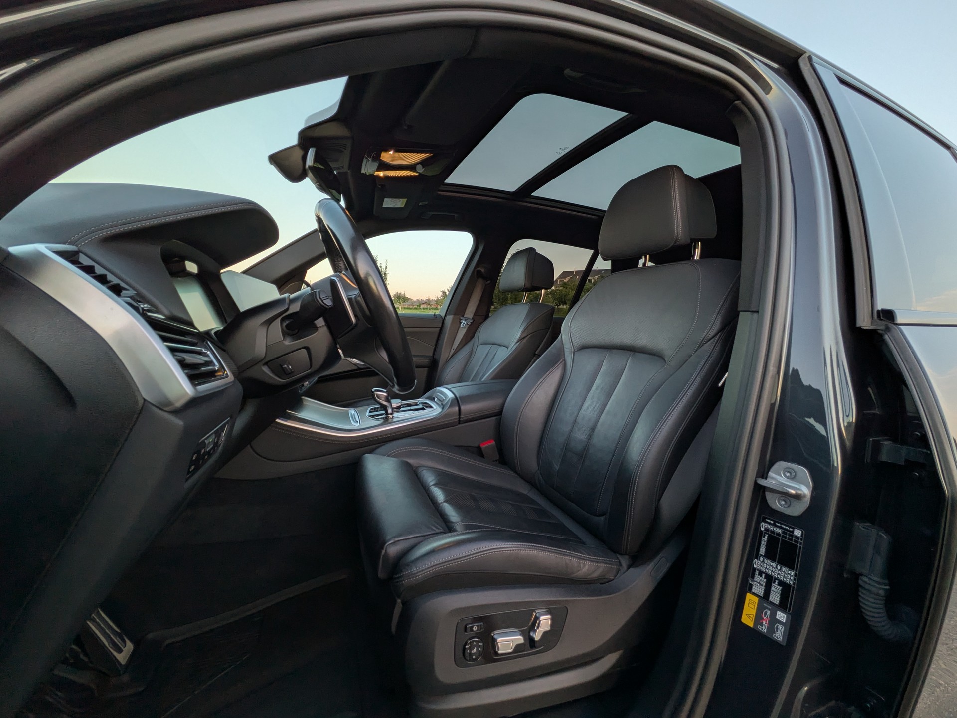 BMW X5 xDrive45e M Sport Steptronic-image-15