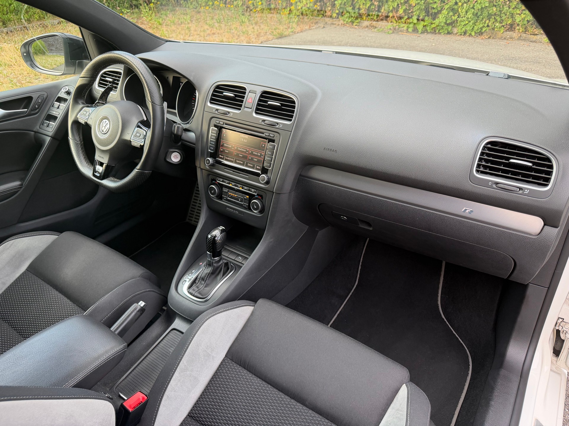 VW 2.0 TSI R Team DSG 4motion-image-4