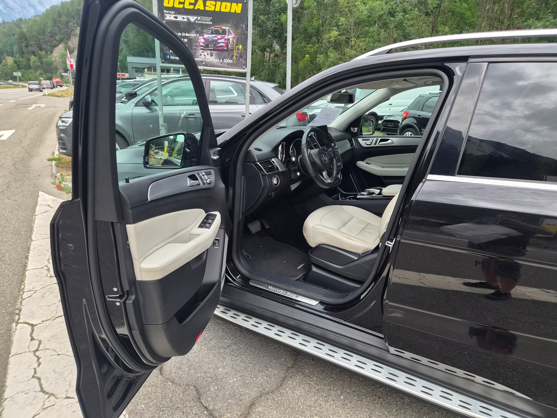 MERCEDES-BENZ GLE 350 d 4Matic 9G-Tronic-image-7