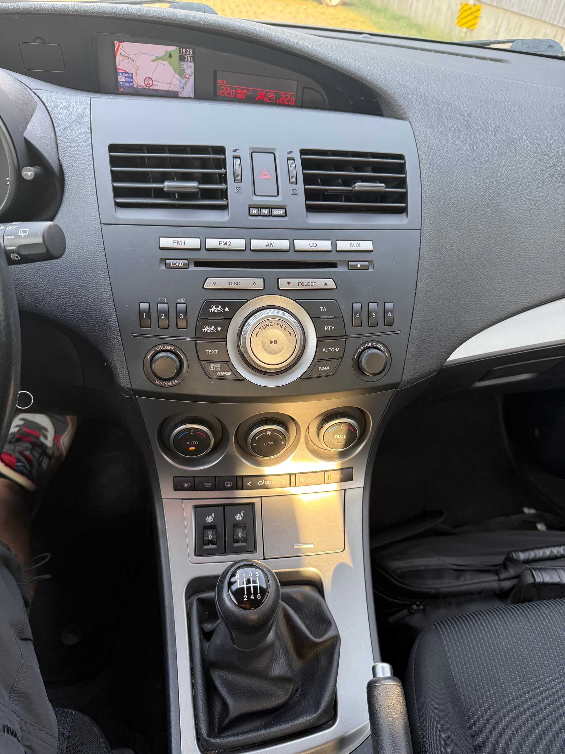 MAZDA 3 2.0 16V DISI Sport-image-8
