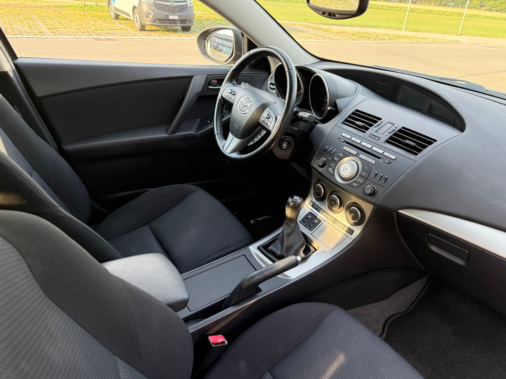 MAZDA 3 2.0 16V DISI Sport-image-20