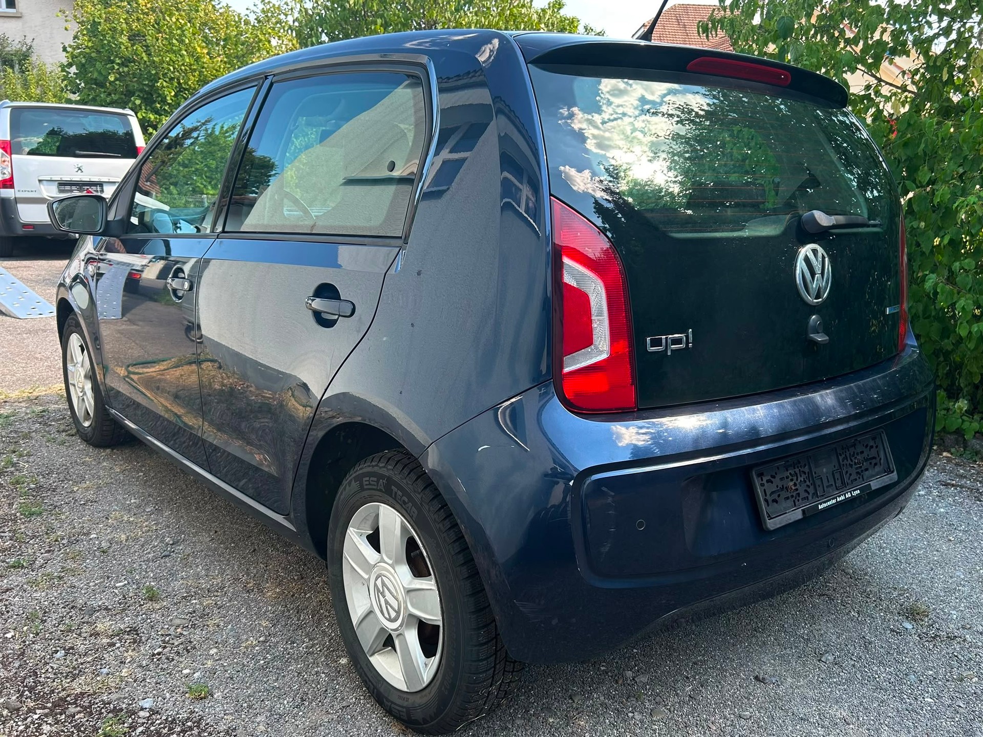 VW Up 1.0 BMT move up-image-1