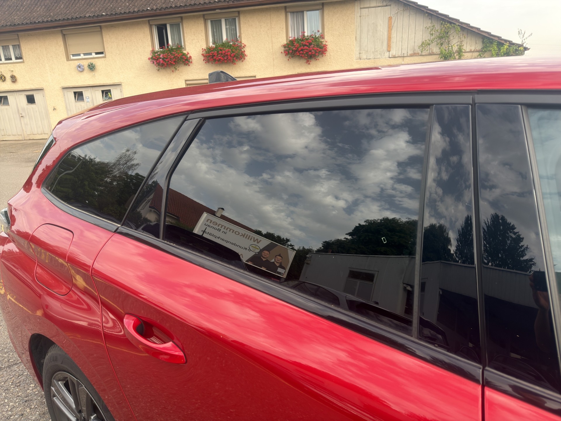 PEUGEOT 308 SW 1.2 PureTech Allure-image-32
