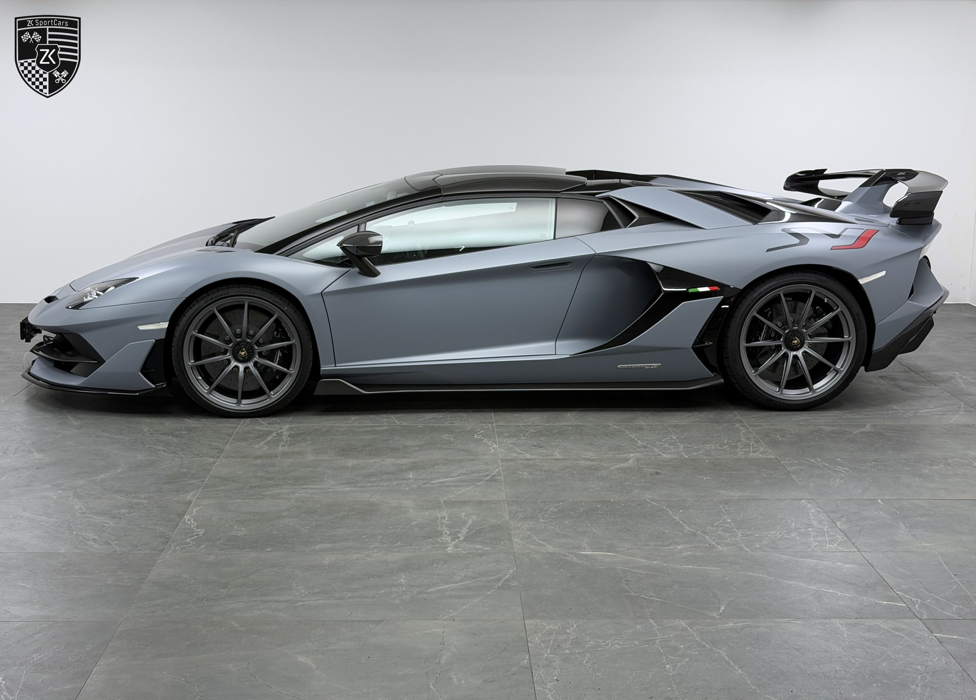 LAMBORGHINI Aventador LP770-4 SVJ Grigio Acheso Matt Roadster ISR ( 1 di 800 )-image-3