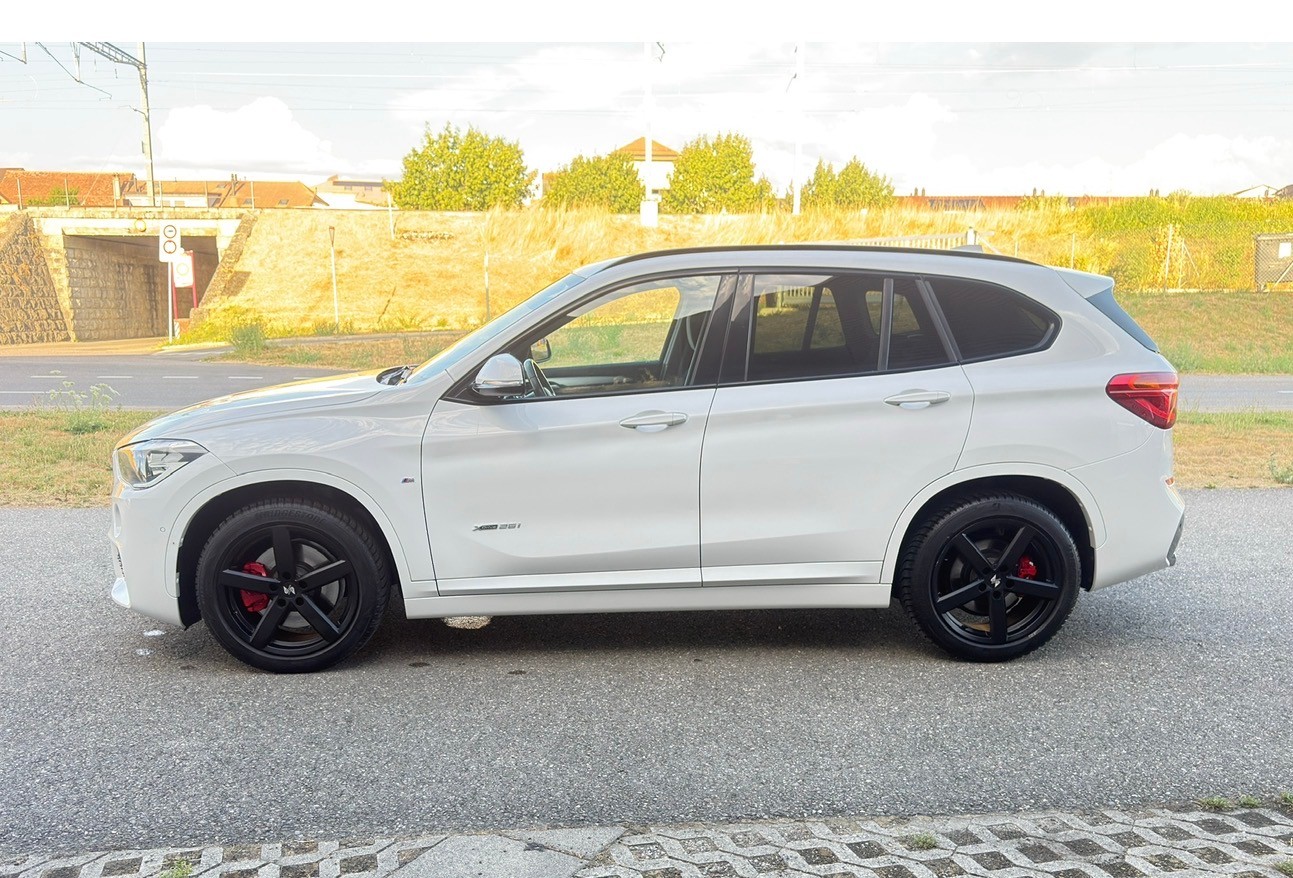 BMW X1 xDrive 25i M Sport Steptronic-image-11