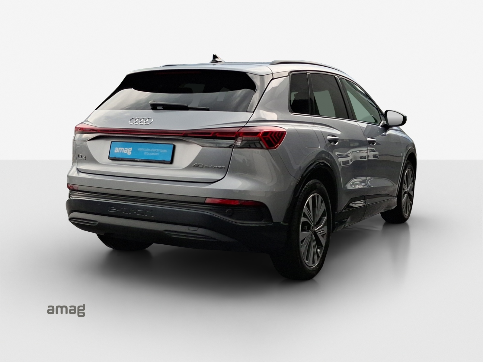 AUDI Q4 e-tron 40-image-4