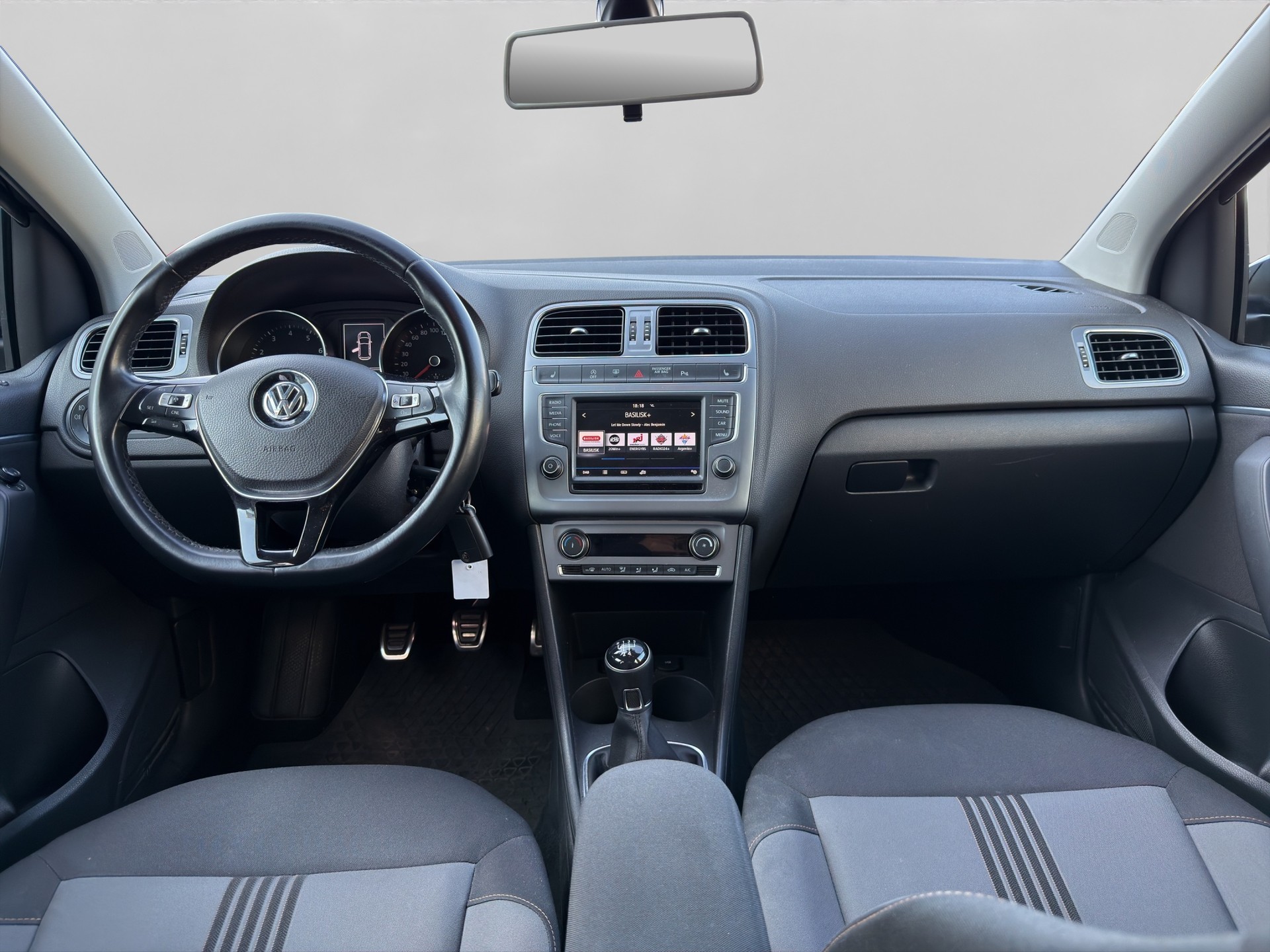 VW Polo 1.2 TSI BMT Allstar-image-11