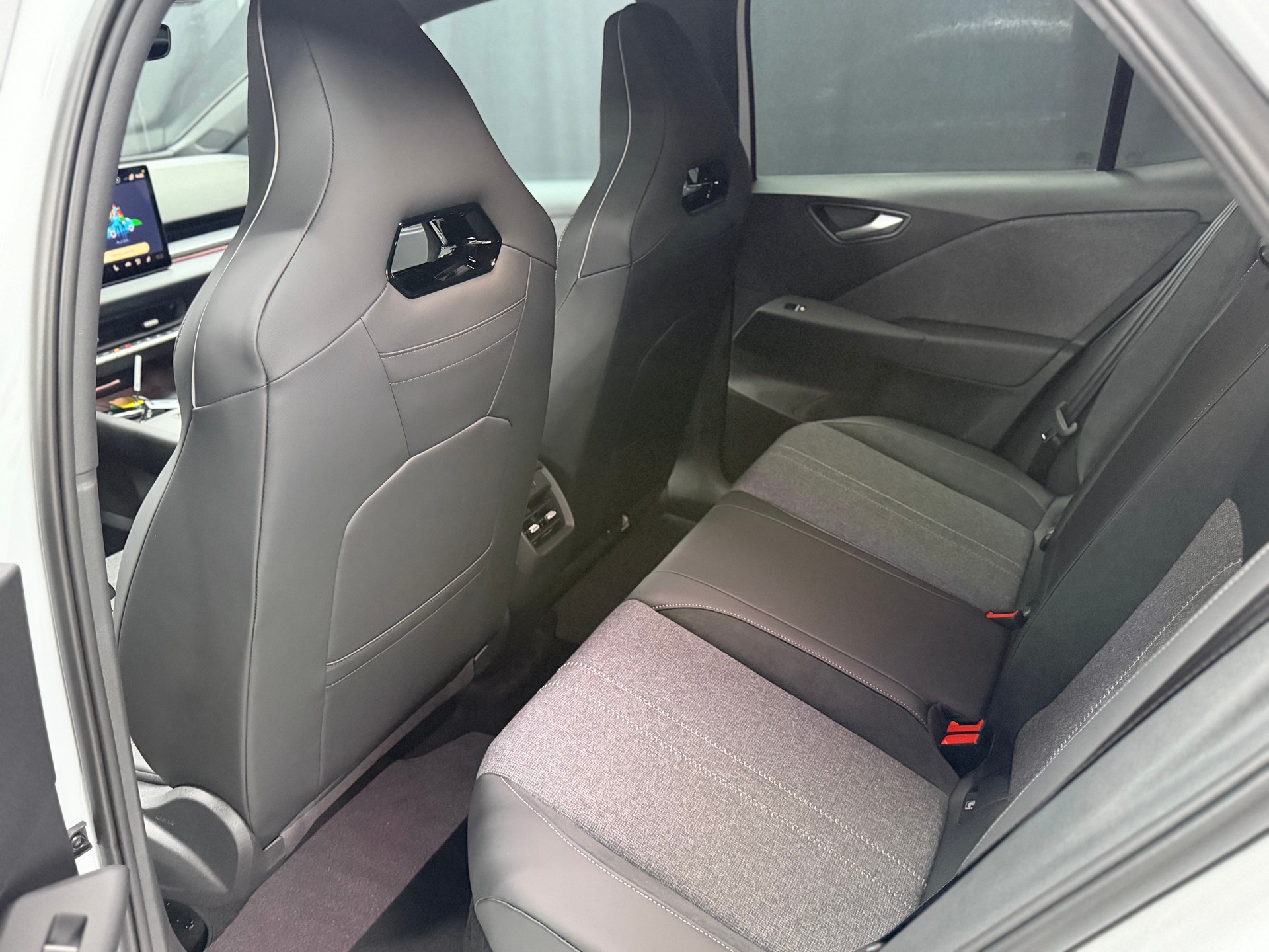 VW ID.3 Neo 58 kWh 190 PS Style-image-13