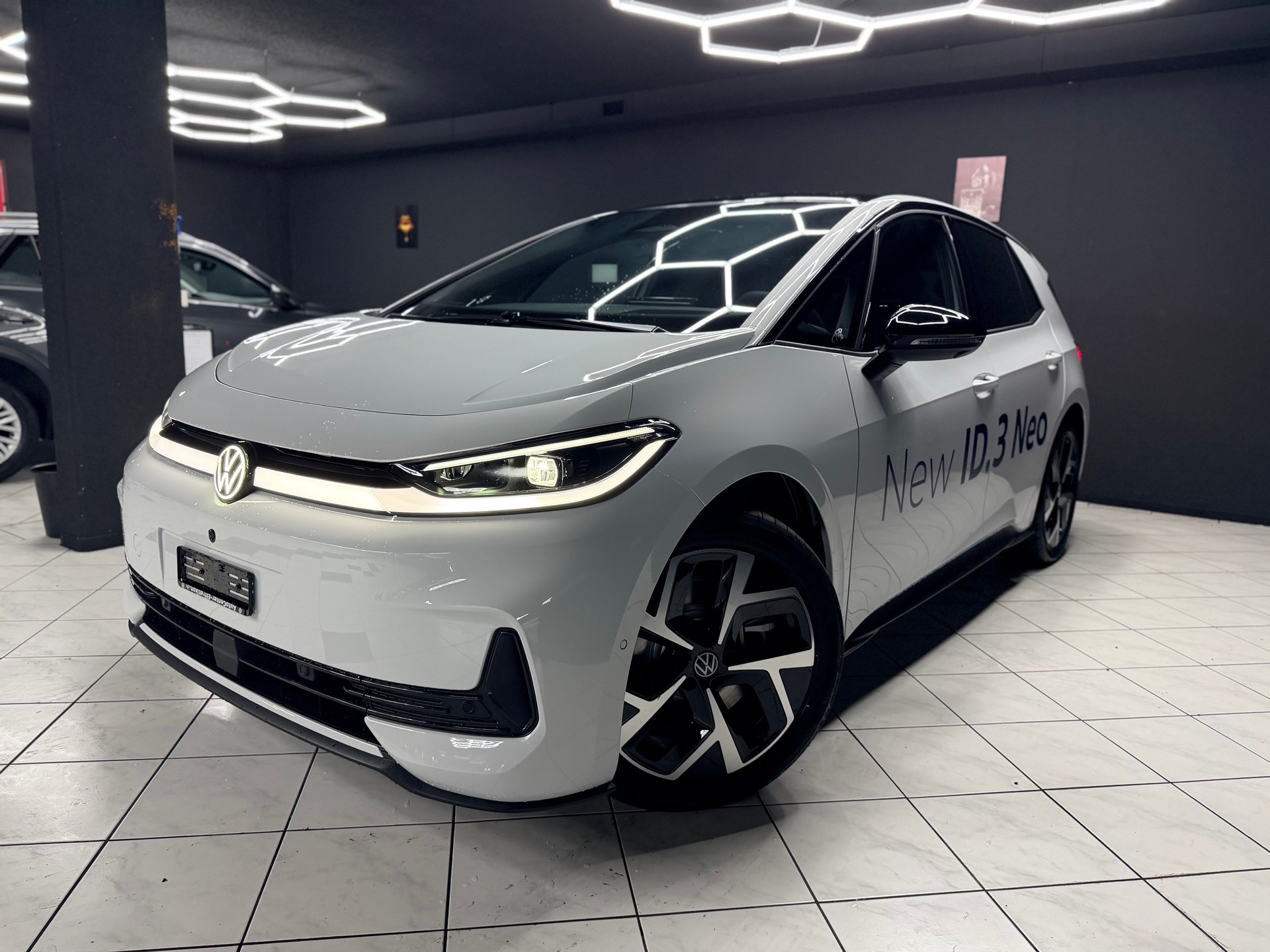 VW ID.3 Neo 58 kWh 190 PS Style-image-1