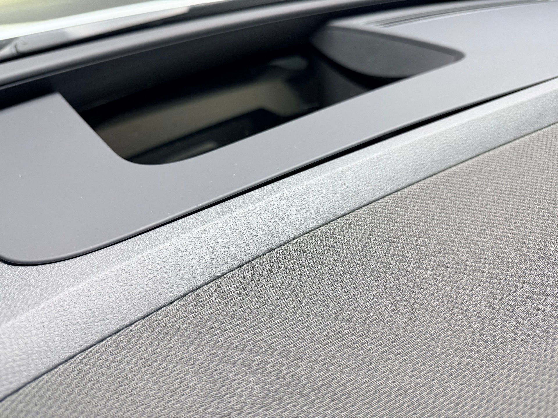 VW ID.3 Neo 58 kWh 190 PS Style-image-18