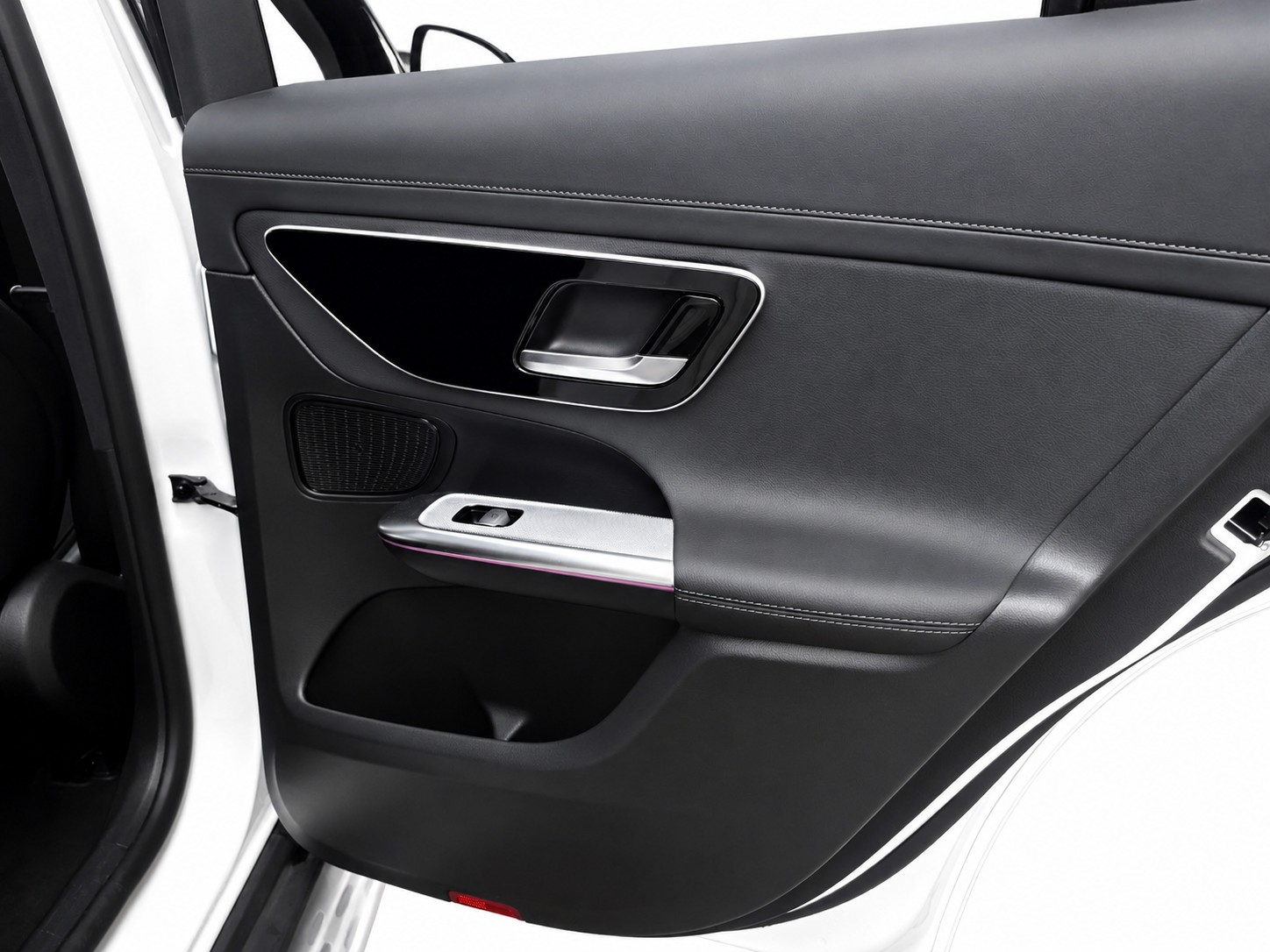 MERCEDES-BENZ GLC 220 d AMG Line 4matic CH FAHRZEUG-image-21