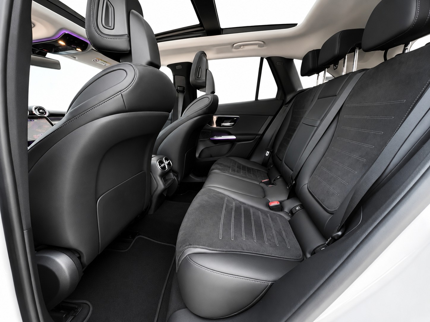 MERCEDES-BENZ GLC 220 d AMG Line 4matic CH FAHRZEUG-image-16