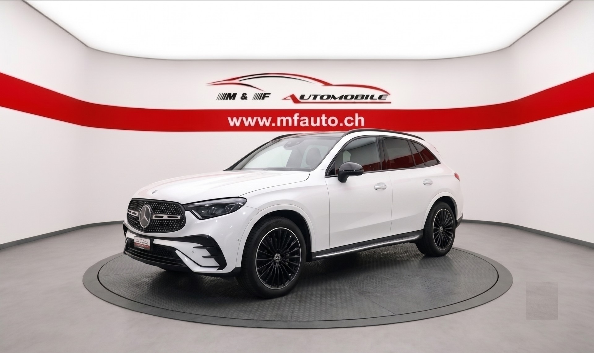 MERCEDES-BENZ GLC 220 d AMG Line 4matic CH FAHRZEUG-image-0