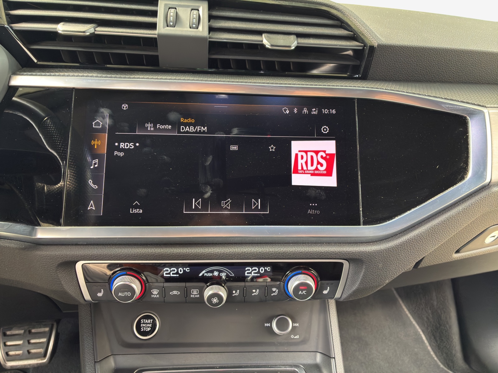 AUDI Q3 Sportback 45 TFSI e S line S-tronic-image-11