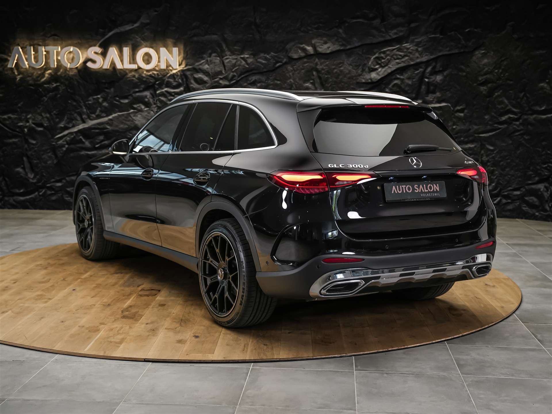 MERCEDES-BENZ GLC 300 d AMG Line 4Matic 9G-Tronic *Werksgarantie*Abstandsregler*21" Felgen*-image-2