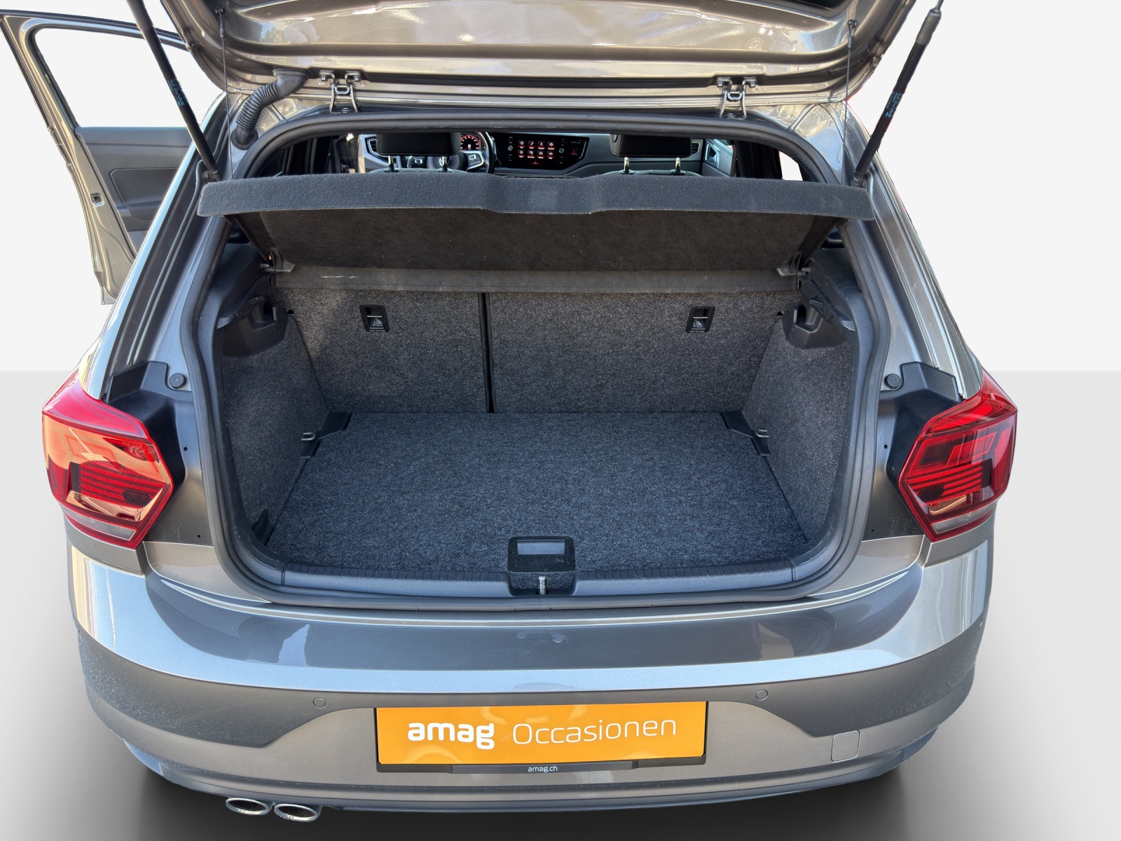 VW Polo 2.0 TSI GTI DSG-image-12