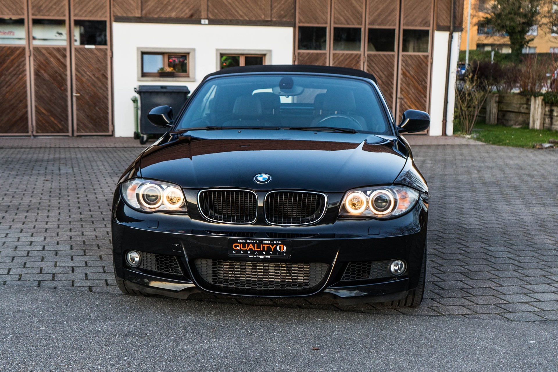 BMW 120d Cabrio M-PACK 6 Gang 177PS-image-1