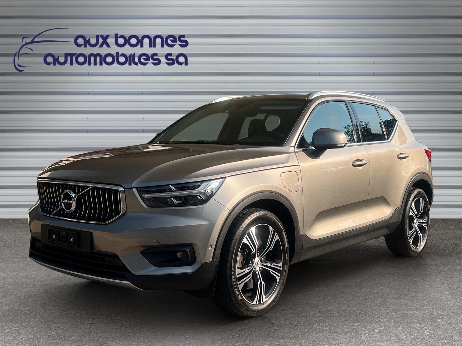 VOLVO XC40 T5 TwE Inscription DCT-image-0