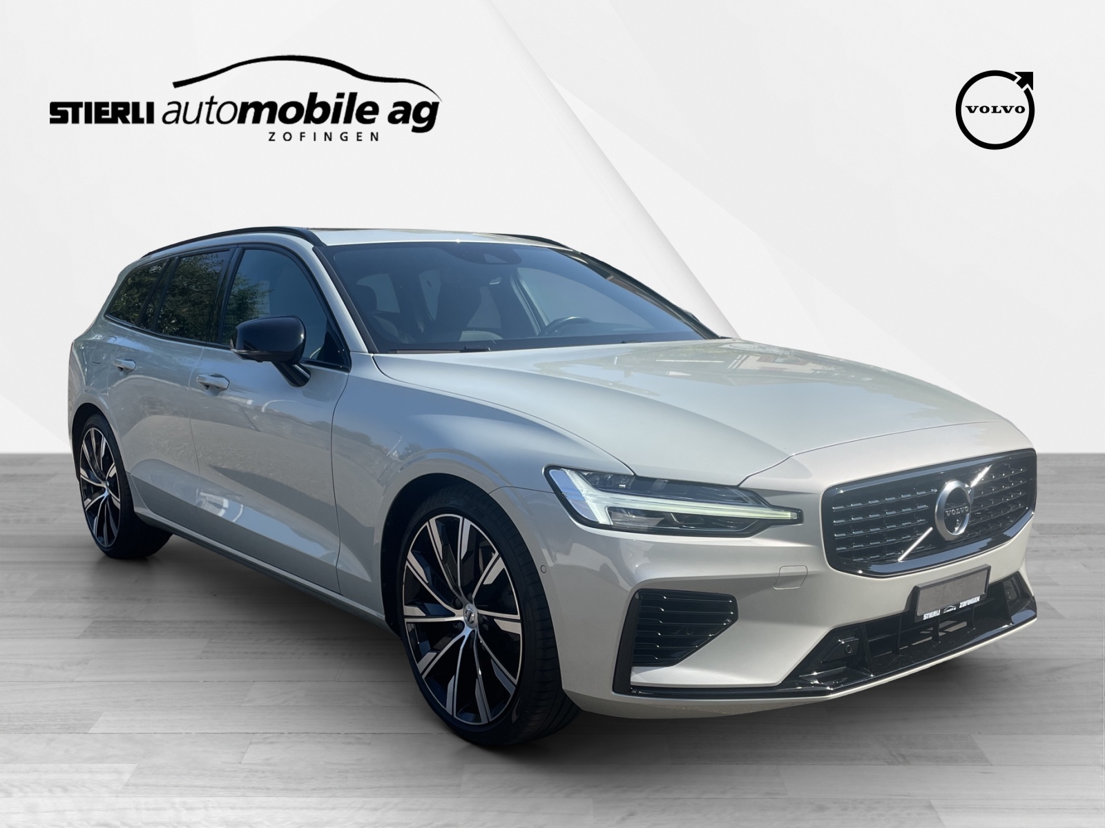 VOLVO V60 2.0 T6 TE R-Design eAWD-image-2