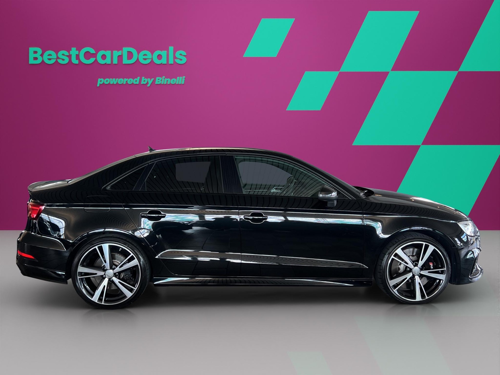 AUDI RS3 Limousine 2.5 T FSI quattro S-Tronic-image-1