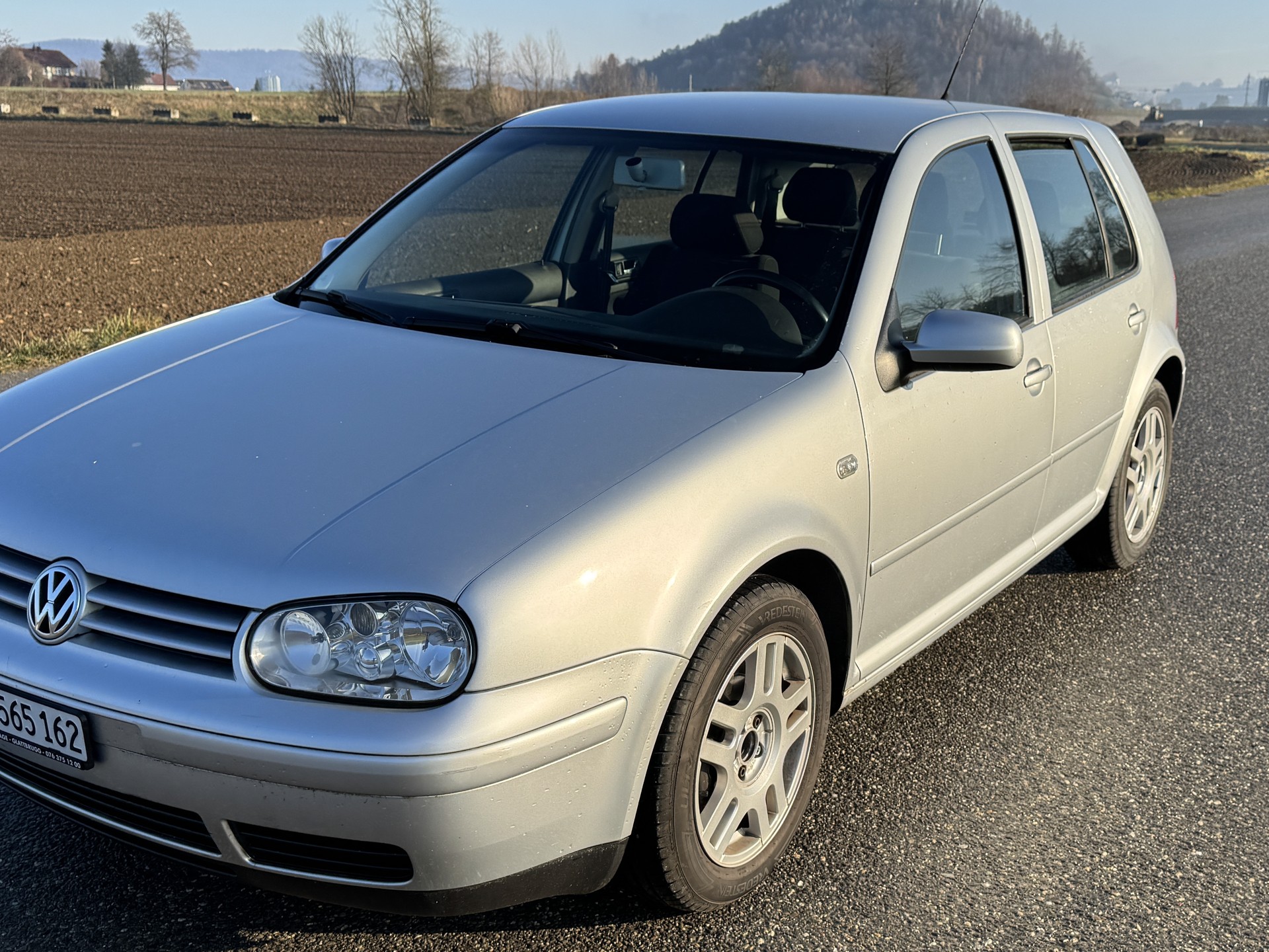 VW 1.6 Pacific-image-0