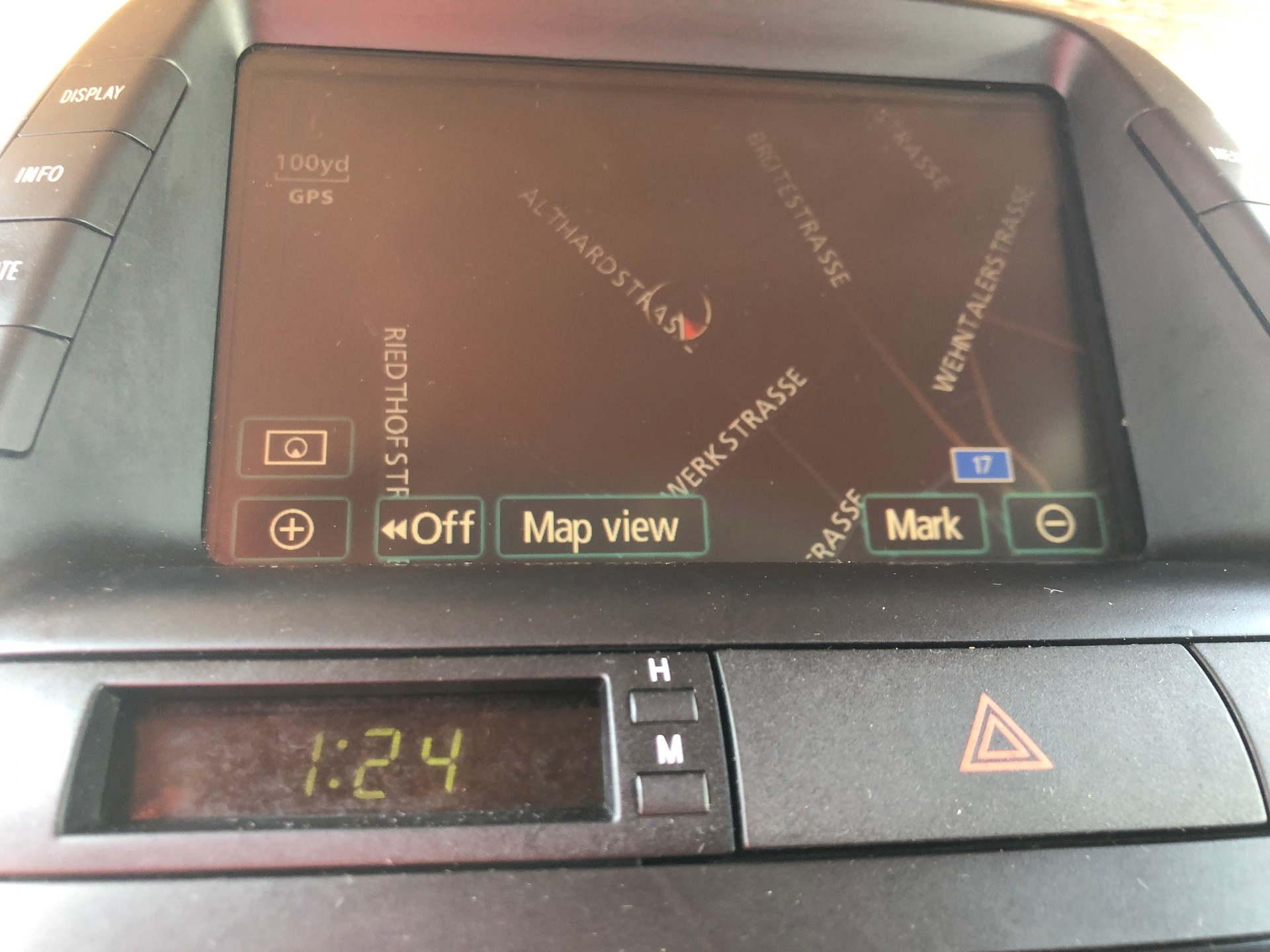 TOYOTA Prius 1.5 16V Hybrid Limited-image-14
