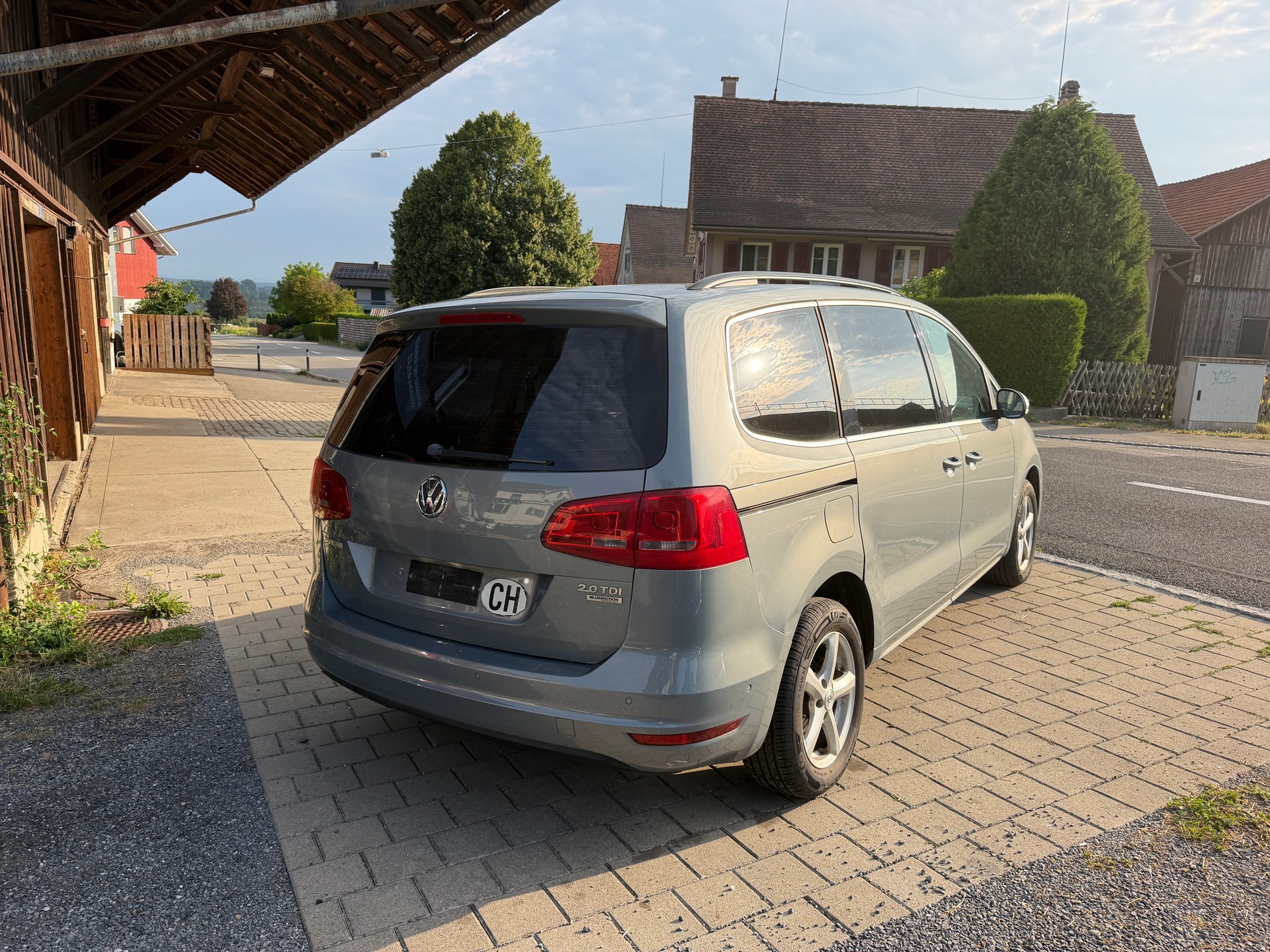 VW Sharan 2.0 TDI BlueMotion Technology Comfortline-image-4