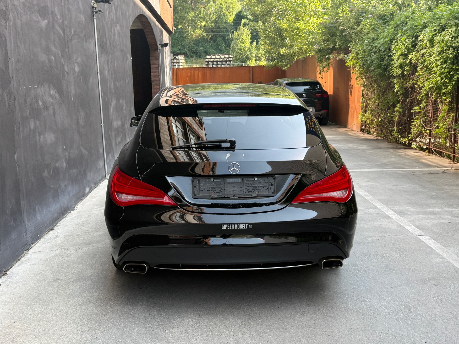 MERCEDES-BENZ CLA Shooting Brake 180 7G-DCT-image-5