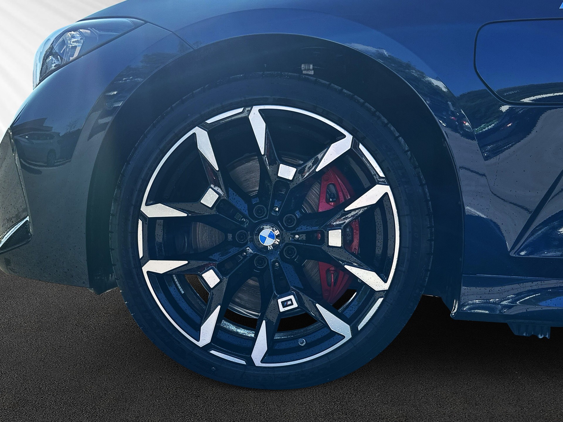 BMW 330e x DriveTouring Steptronic M Sport Pro-image-8