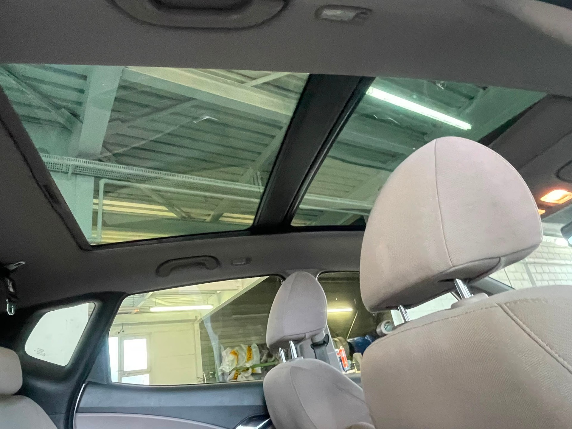 HYUNDAI iX20 1.6 Style Automatic-image-11