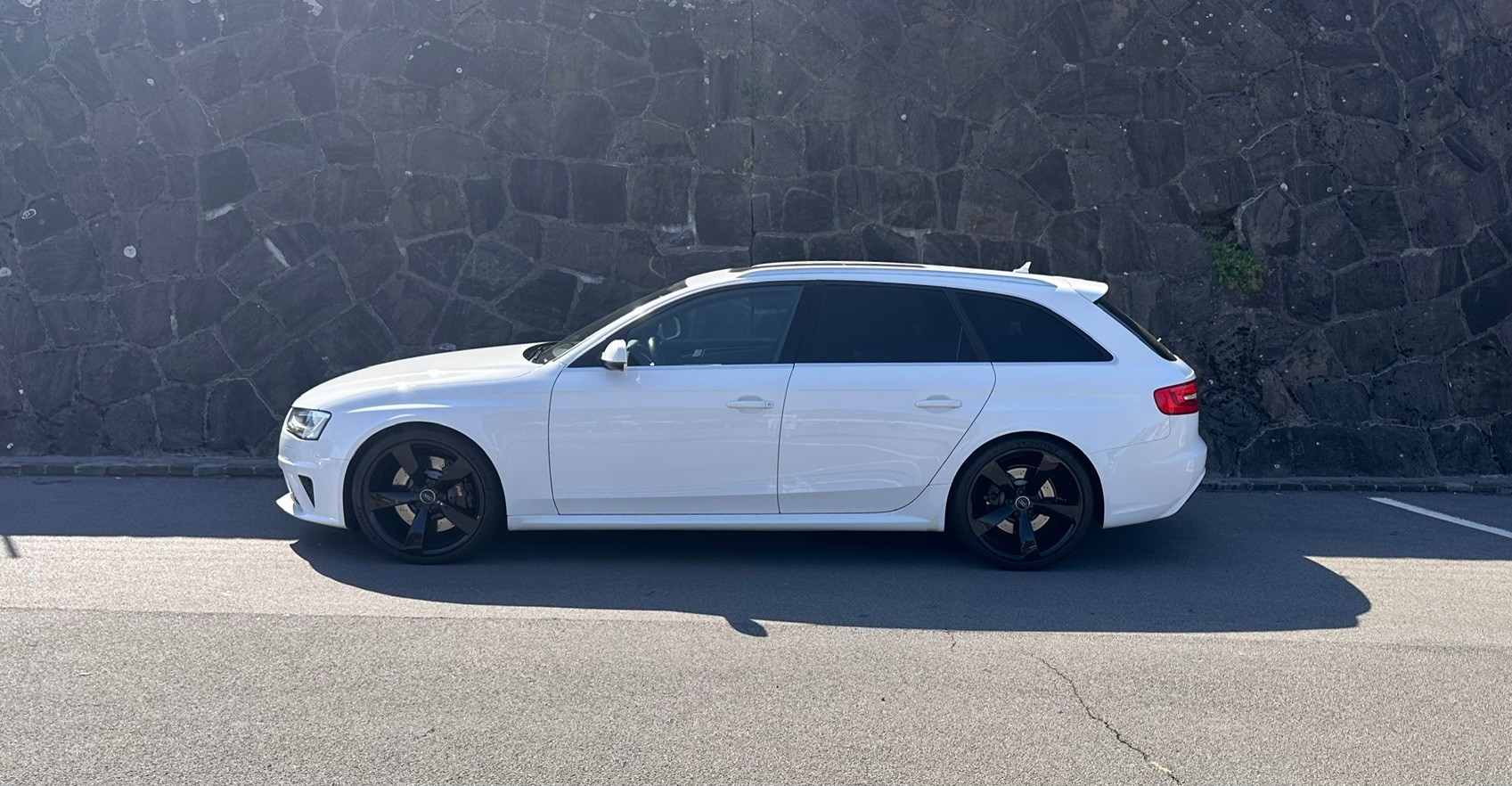 AUDI 4.2 V8 FSI quattro S-Tronic