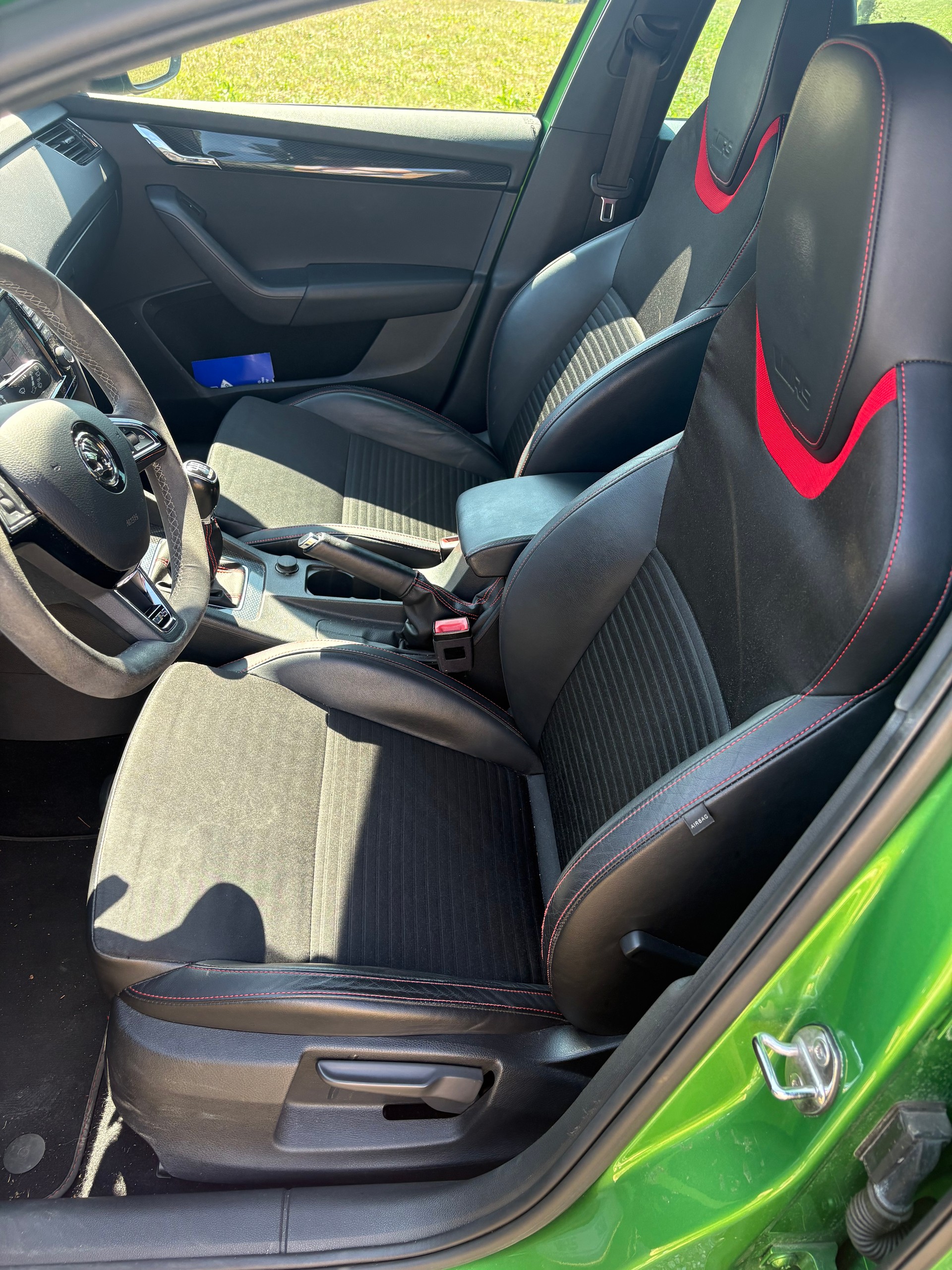 SKODA 2.0 TDI 184 RS-image-2