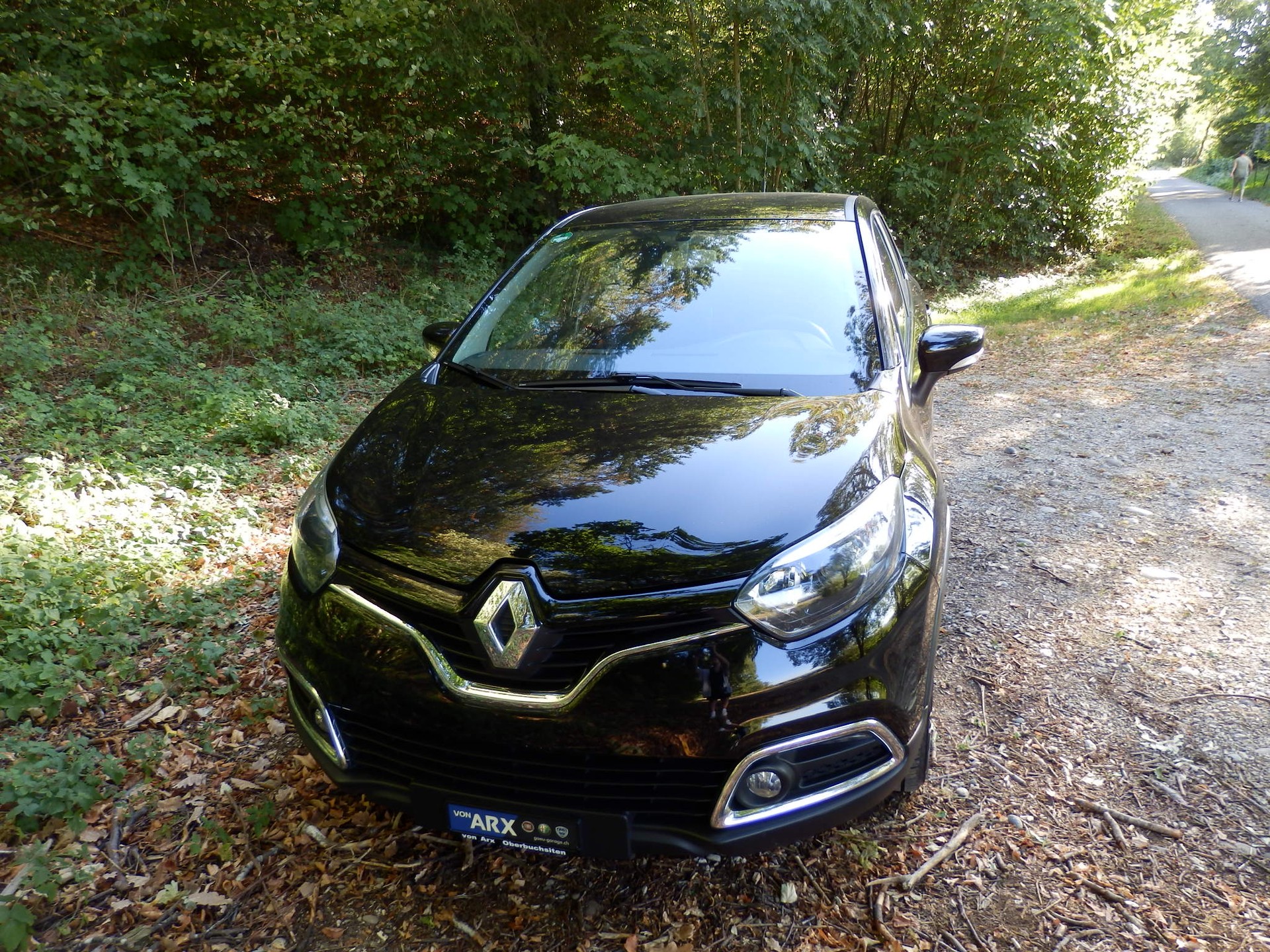 RENAULT Captur 1.2 T 16V Iconic EDC-image-6