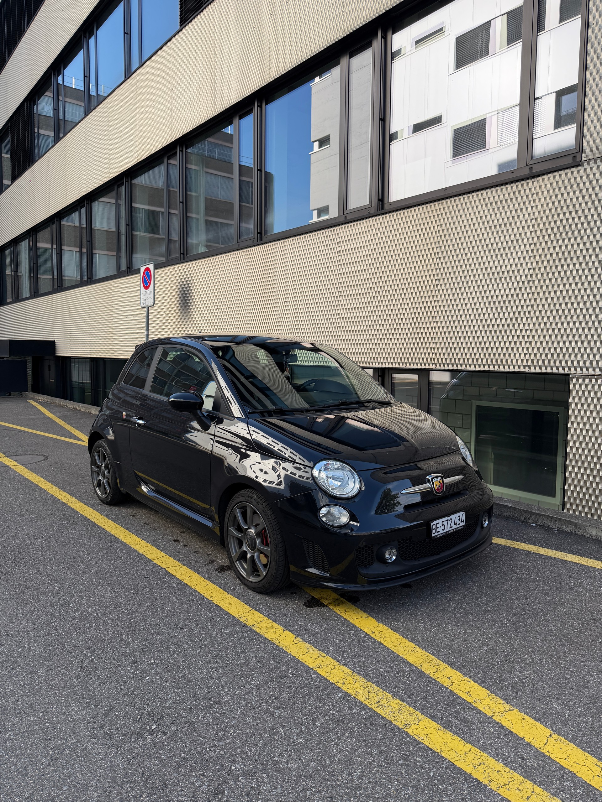 FIAT 500 1.4 16V Turbo Abarth-image-6