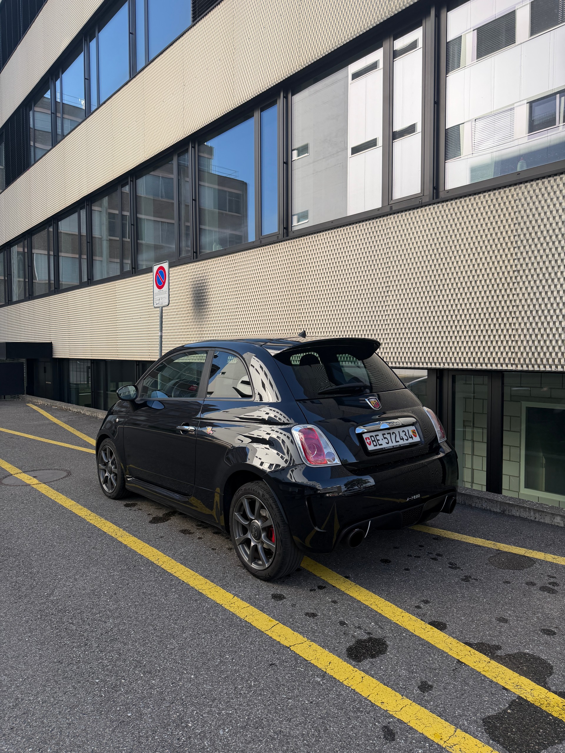 FIAT 500 1.4 16V Turbo Abarth-image-0