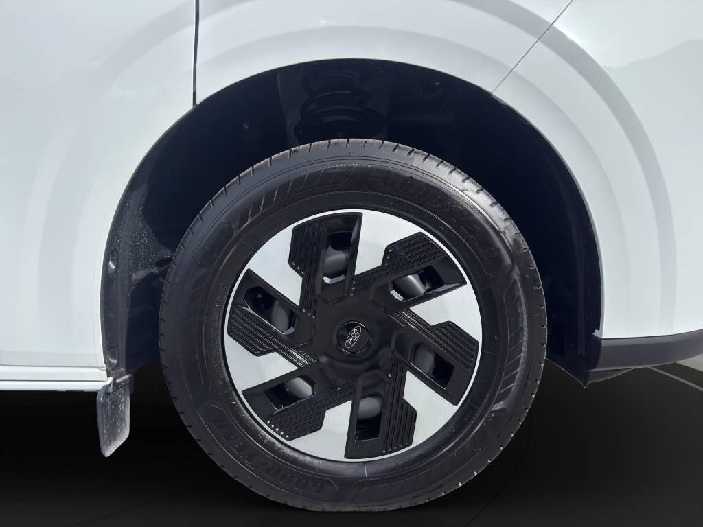 FORD E-Transit C Van 320 L1 Trend-image-7
