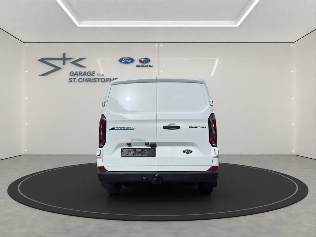 FORD E-Transit C Van 320 L1 Trend-image-3