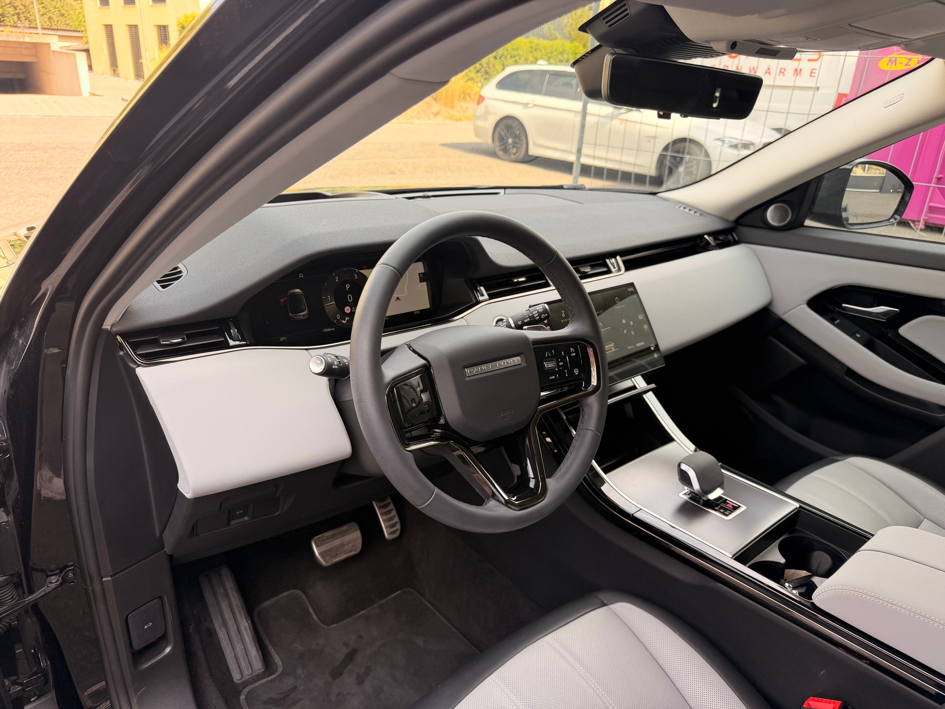 LAND ROVER Range Rover Evoque D-Dynamic D 200 MHEV SE AT9-image-7
