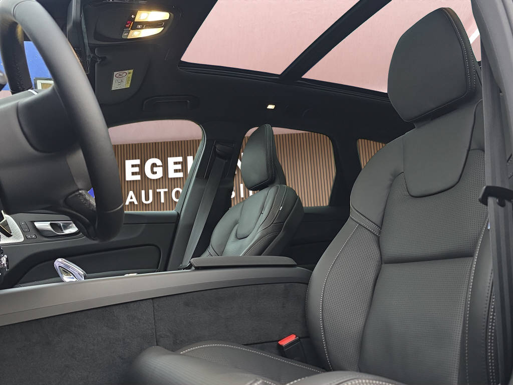 VOLVO XC60 2.0 T8 TE Black Edition eAWD-image-18