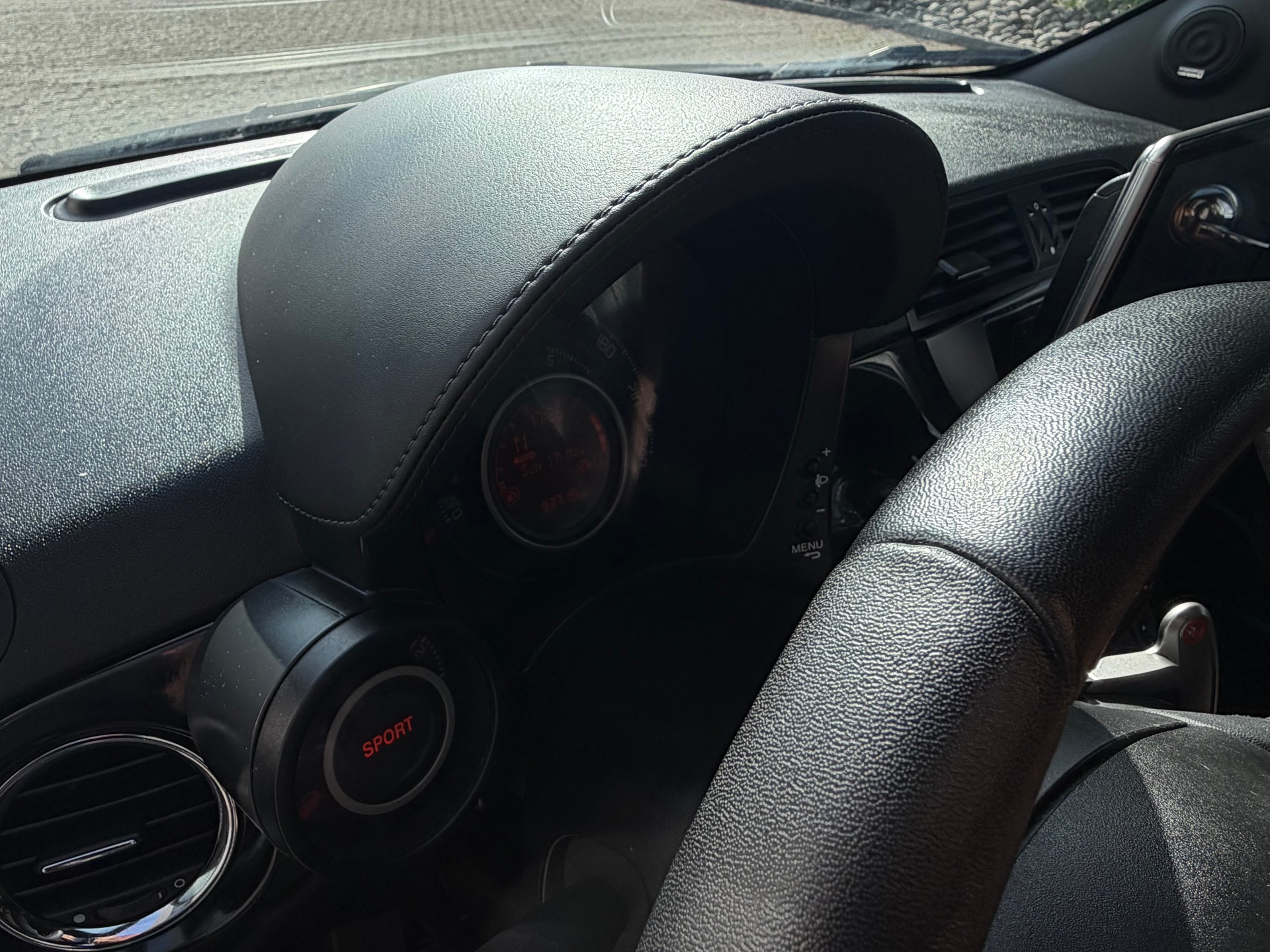 FIAT 595 1.4 16V Turbo Abarth Turismo Dualogic-image-6