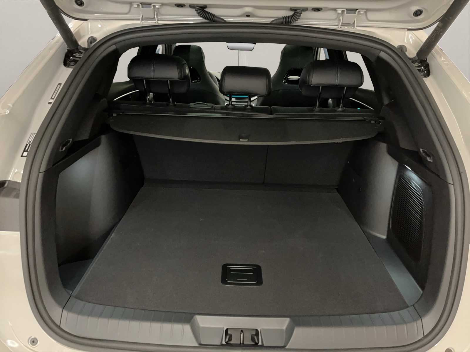 BYD Seal U DM-i Design AWD-image-15