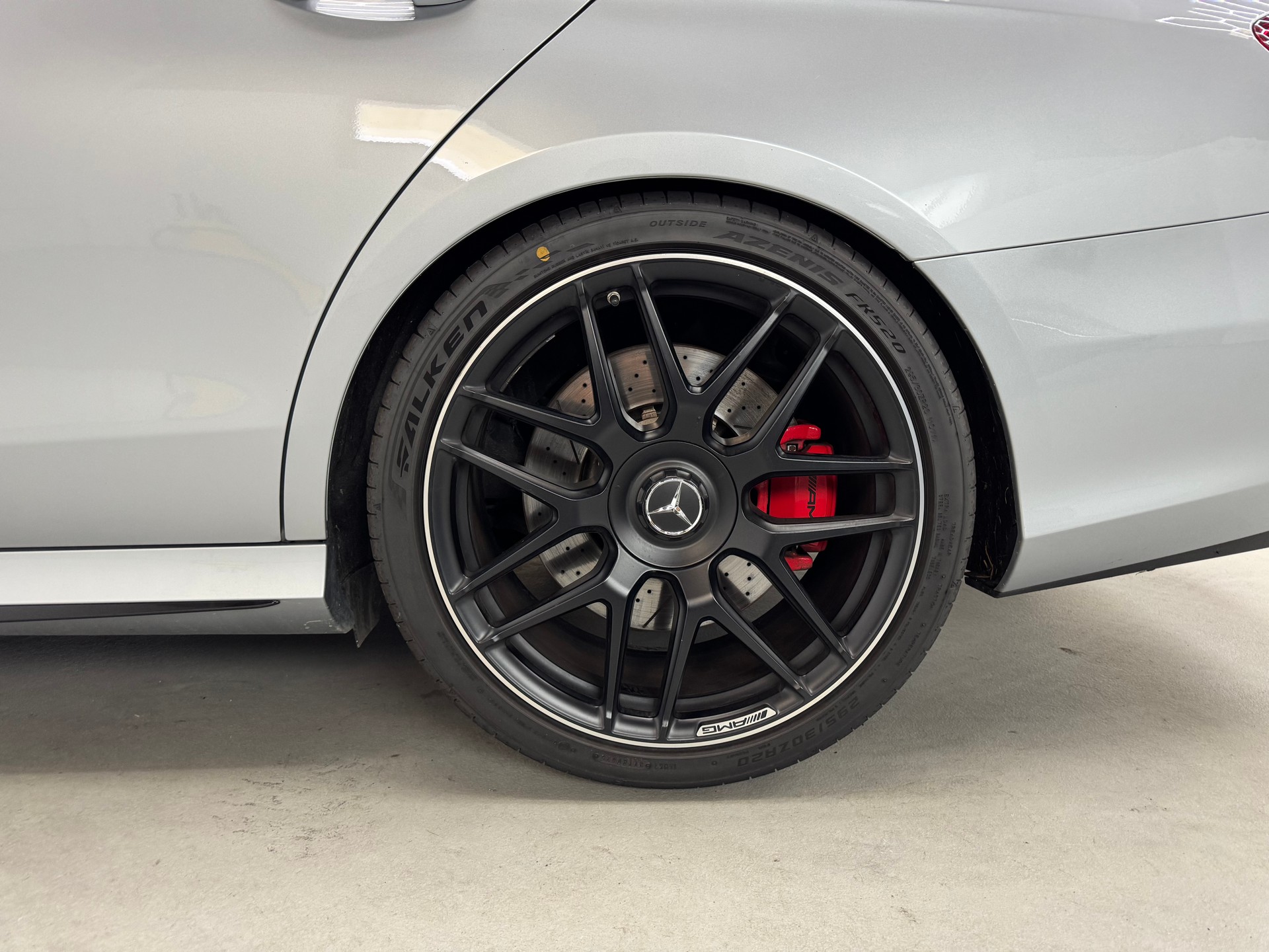 MERCEDES-BENZ AMG E 63 S 4Matic+ Speedshift 9G-TCT-image-8