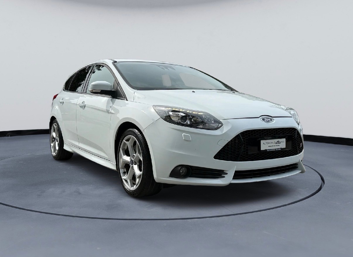 FORD Focus 2.0 SCTi ST-3-image-2